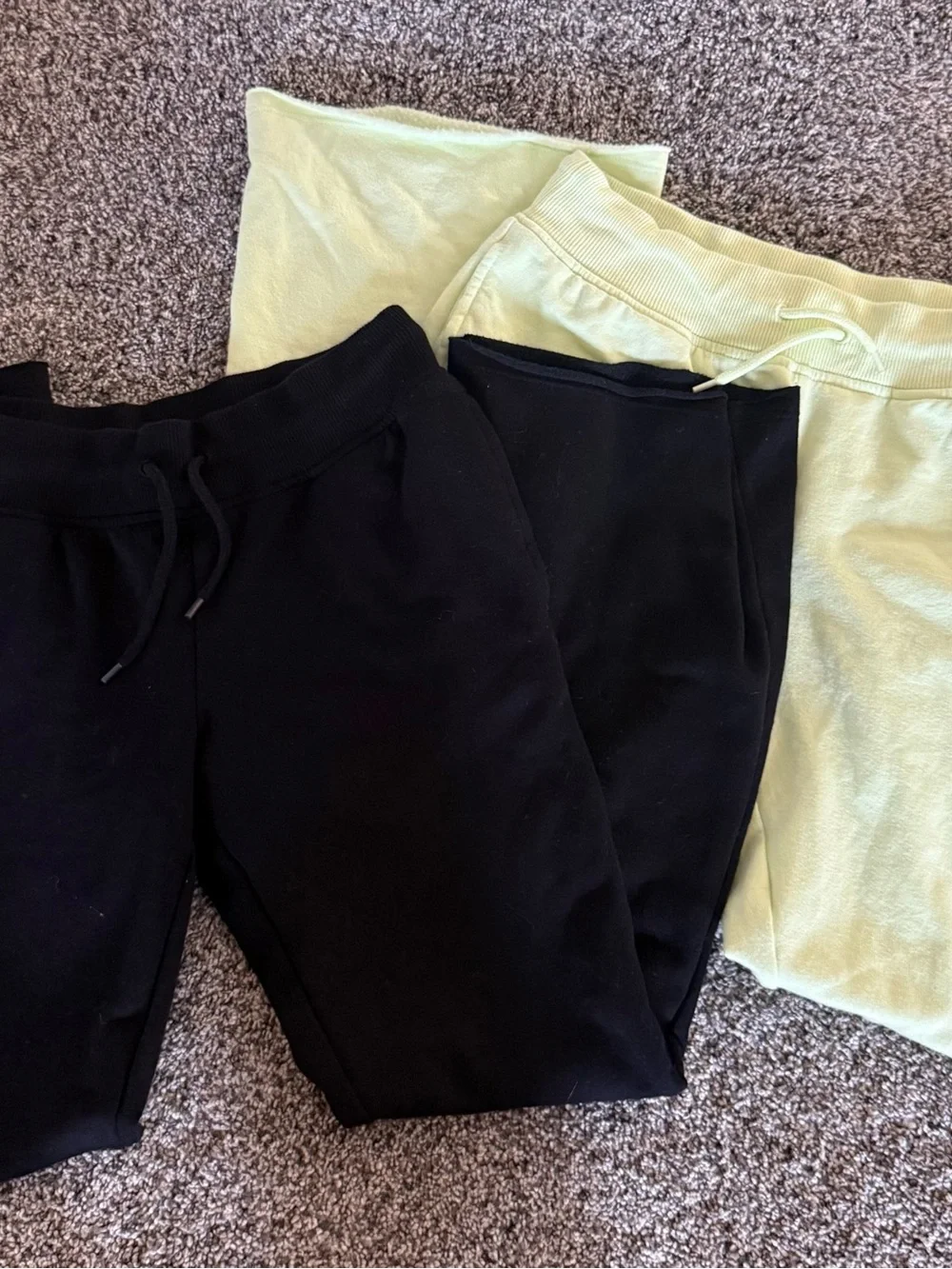 Old Navy Kids Sweatpants — Black & Light Green